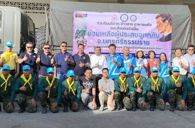 Thaïlande – Les Salésiens au secours de la population touchée par les inondations