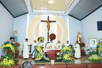 Vietnam - Fiesta solemne en honor a San Artémides Zatti