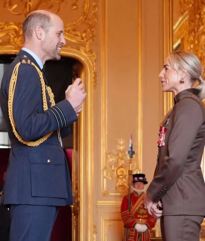 Gran Bretaña - Exalumna salesiana recibe el MBE del príncipe William