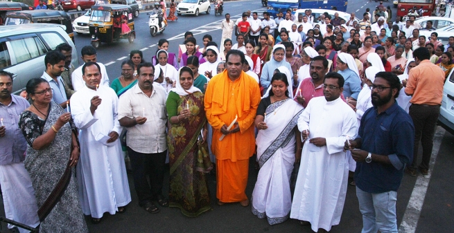 Indie – Kościół stanu Kerala wychodzi ze sprawą ks. Thomasa Uzhunnalila na ulice