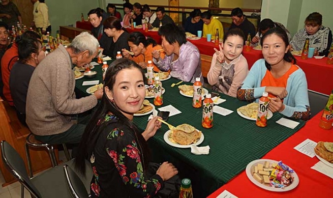 Mongolia - Darkhan also celebrated World Day of the Poor