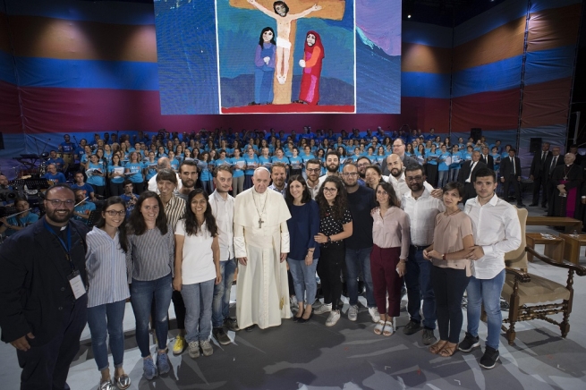 Italia – “Transformar los sueños de hoy en una realidad del futuro, requiere valentía”: Papa Francisco a los jóvenes