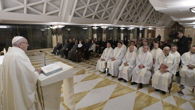 Vatican – Le Pape François indique Don Bosco aux prêtres : « Il faisait jouir les autres et il se réjouissait lui-même »
