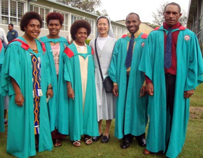 Papouasie Nouvelle Guinée – Les SDB et les FMA travaillent ensemble pour préparer des Educateurs-Evangélisateurs