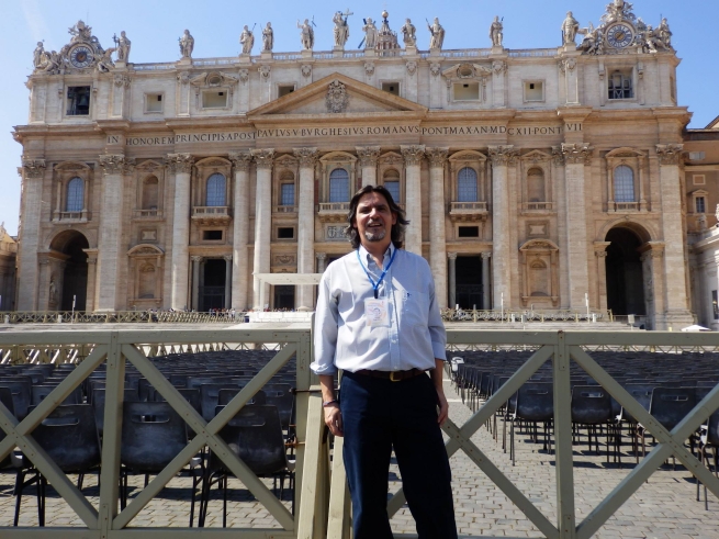 "Tu l’hai fatto un uomo buono...grazie Signore!!!" Testimonianza di Hugo Vera, Salesiano coadiutore argentino