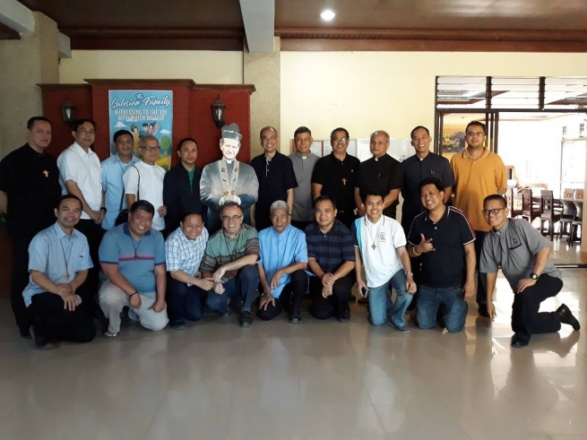 Philippines – Fin de la Visite Extraordinaire dans la Province FIS