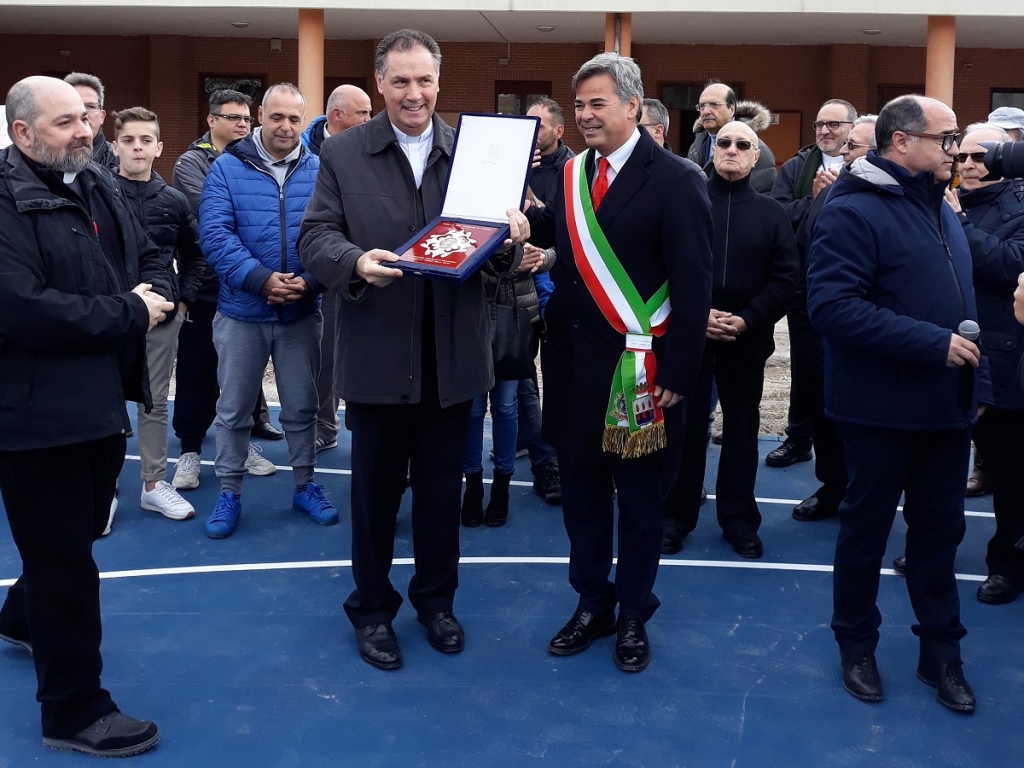 Włochy – Przełożony Generalny z wizytą w Foggii z okazji inauguracji nowego podwórka oratoryjnego