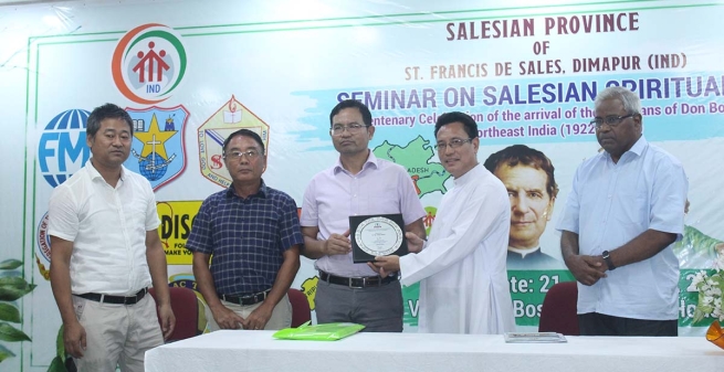 India - Il Dipartimento delle Imposte riconosce l'incredibile missione dei salesiani nelle carceri