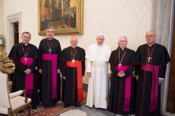 Vaticano - Papa Francisco recebe em audiência o Comitê Permanente da Conferência Episcopal do Chile