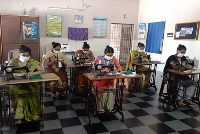 India – Women empowered through donor funding from Salesian Missions