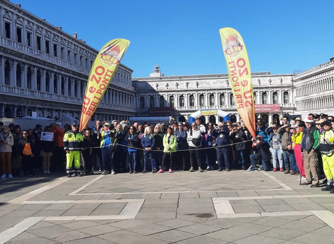 Italie – « Guichets fermés » à la 43e édition de la « Su e Zo : » 6 000 pour le Pérou