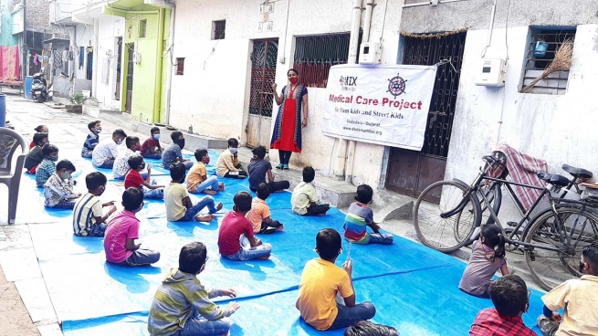India – Un progetto di assistenza sanitaria per bambini e giovani