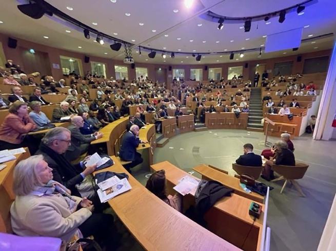 Francia - Educación y compromiso: el evento anual de la "Fundación Don Bosco" de París