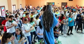 Paraguay - 300 jeunes du MSJ célèbrent Marie Auxiliatrice